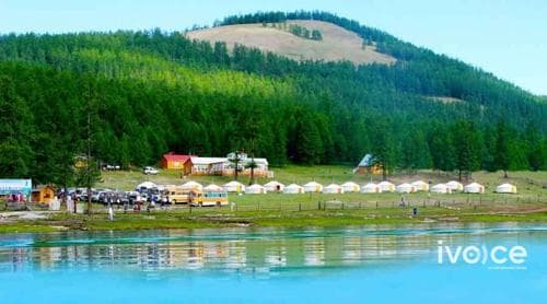 Аялал жуулчлалын салбарын ажлын байр 63 хувиар хорогджээ