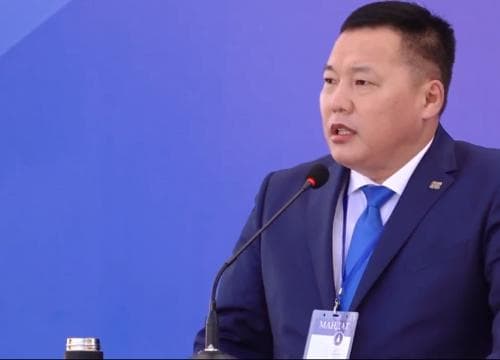 Ардчилсан Намын ээлжит бус хуралд 1210 хүн ирсэн