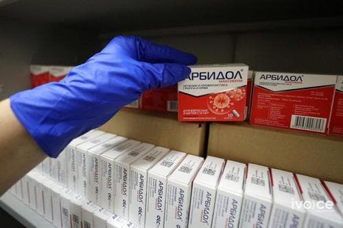 Корона вирусын эсрэг эмэнд үнийн хөөргөдөл үүсгэсэн эмийн сангуудад шалгалт хийлээ