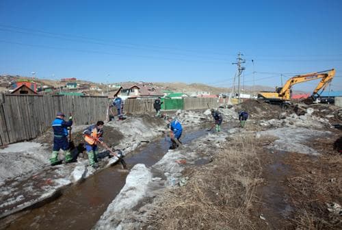 Цас эрчимтэй хайлах тул шар усны үерээс сэрэмжлэхийг анхааруулж байна
