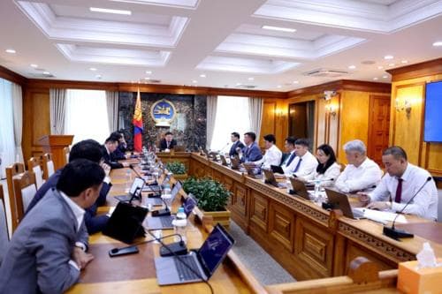 “Халзан бүрэгтэй” орд газар, нутгийн иргэдийн эсэргүүцэлтэй холбоотой сонсгол явуулна