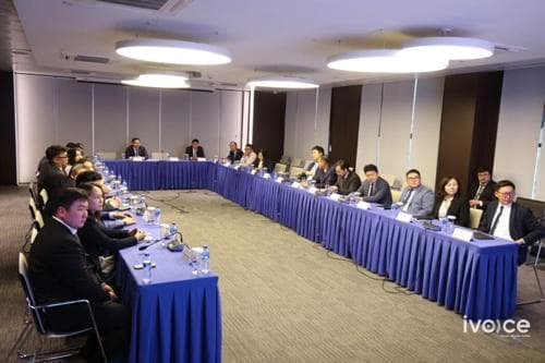 УИХ-ын Эдийн засгийн байнгын хорооны гишүүд Монголбанканд зочиллоо