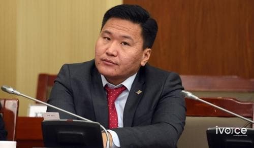 ХНХЯ-ны сайд Т.Аюурсайханы хүсэлтээр албан тушаалаас нь чөлөөлнө