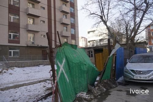 Хатан цамхаг ХХК-ийн барьсан орон сууцыг захиалсан иргэнийг өмчлөгчөөр тогтоолоо