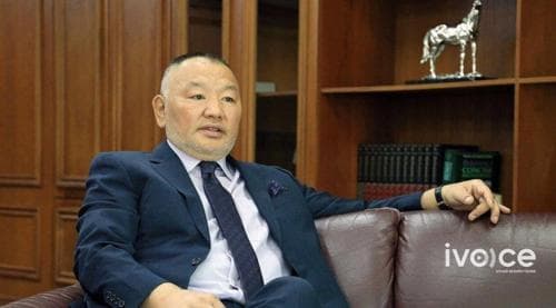Сахал хочит Д.Эрдэнэбилэг найман жил дуншсан зээлээ төлж, өр цайрав