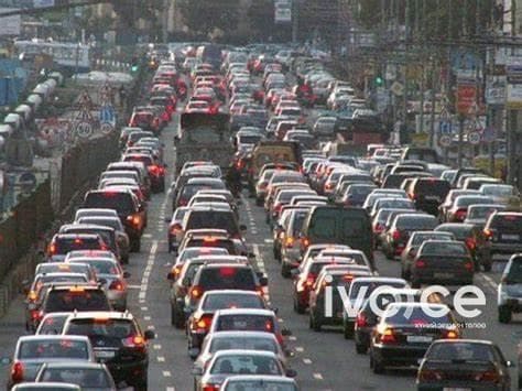 Энэ сарын 28-аас автомашины улсын дугаарыг тэгш, сондгойгоор хөдөлгөөнд оролцуулна