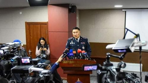 Б.Баатархүү: Монгол иргэнийг зодсон нэг орос, хоёр монгол иргэнийг саатуулан, шалгаж байна