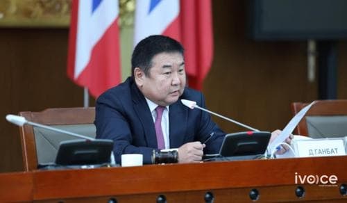 Д.Ганбат: Өнөөдрийн байдлаар иргэн бүр 30 сая төгрөгийн өртэй