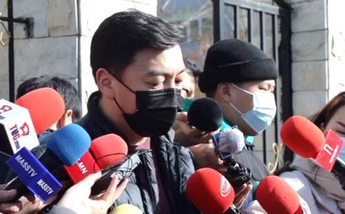 Б.Батболд "Б.Эрдэнэс Тавантолгой" компанийн захирал Б.Ганхуяг улсад 458 тэрбум төгрөгийн хохирол учруулсан байж болзошгүй