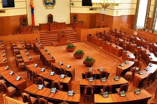 Б.Энхбаярыг томилуулахгүйн тулд Д.Амарбаясгалан УИХ-ыг хуралдуулсангүй