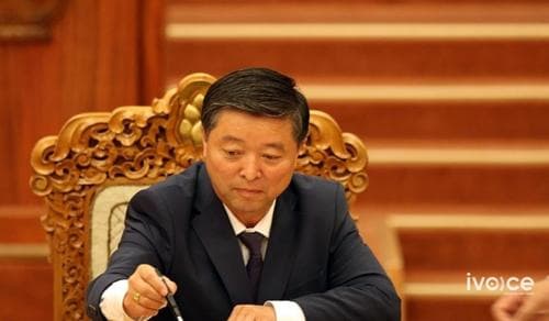 Хотын ерөнхий менежер Д.Ганболдыг ажлаас нь чөлөөлжээ