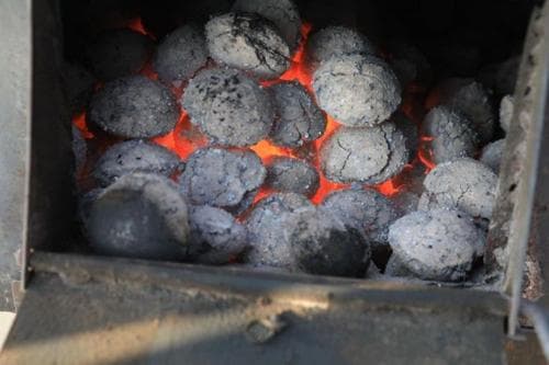 Ирэх өвөл хагас кокс буюу хөх нүүрсээр хийсэн шахмал түлш хэрэглэнэ