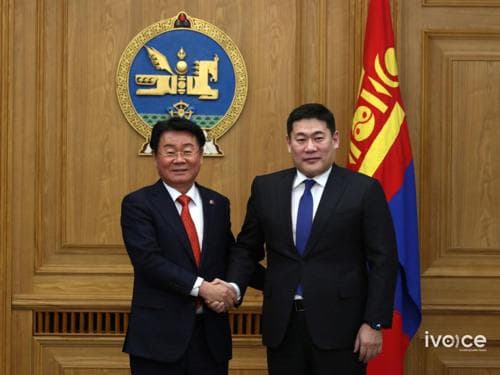 Ерөнхий сайд Л.Оюун-Эрдэнэ БНСУ-ын Элчин сайдыг хүлээн авч уулзлаа