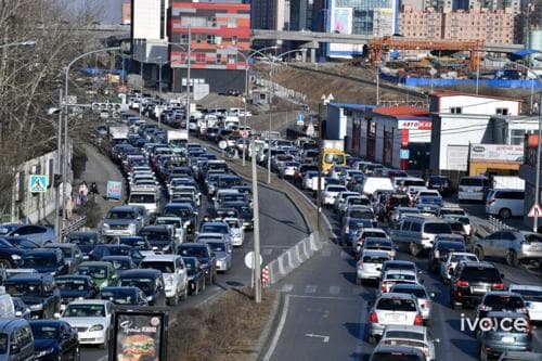 Тээврийн хэрэгслийг улсын дугаарын тэгш, сондгойгоор хөдөлгөөнд оролцуулах эсэхэд санал авч байна