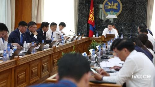 Засгийн газар Гашуунсухайт-Ганцмод хил дамнасан холболтын төмөр замын төсөл зэрэг 46 асуудал хэлэлцэж байна