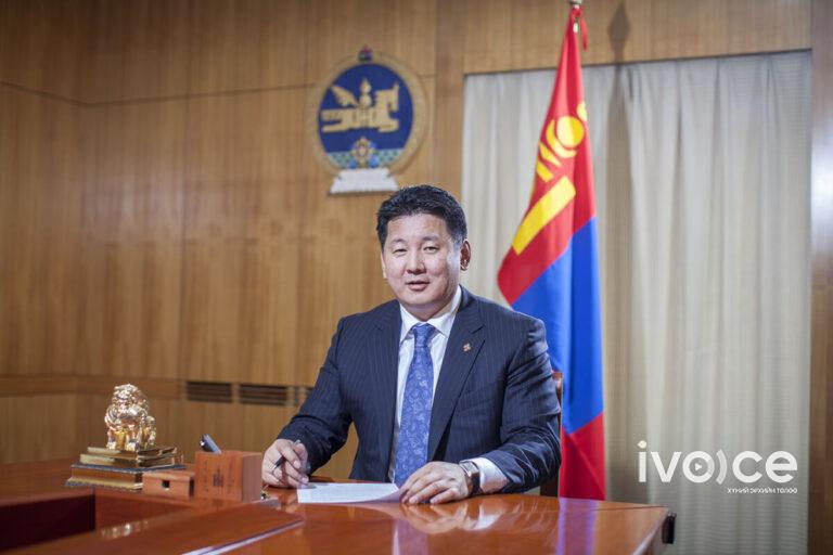 Монгол Улсын Ерөнхийлөгч У.Хүрэлсүхийг Казахстан Улсад албан ёсоор айлчлахыг урив
