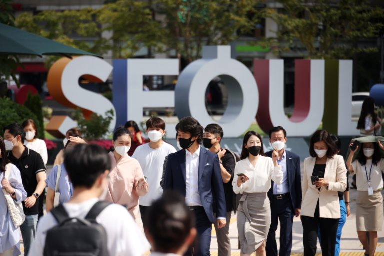 Өмнөд Солонгосчууд нэг насаар “залуужиж” магадгүй