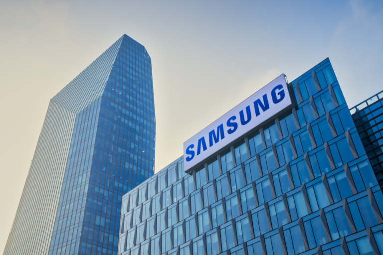 “Samsung” шинэ үеийн технологиудад 356 тэрбум ам.долларын хөрөнгө оруулалт хийнэ