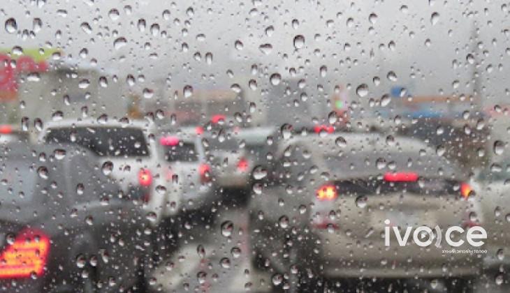 ЦАГ АГААР: Улаанбаатарт өдөртөө дуу цахилгаантай аадар бороо орно