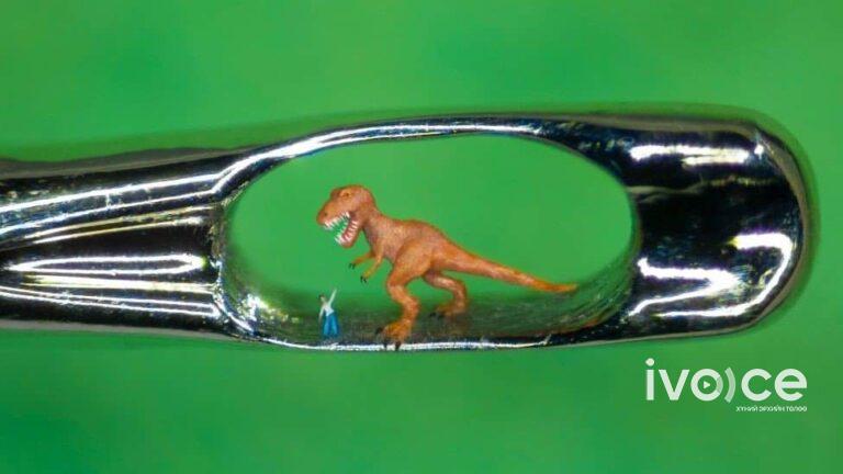 Ноттинхэм дэх T.rex динозаврын үзэсгэлэнд өчүүхэн жижиг хэмжээтэй үзмэр нэмэгджээ