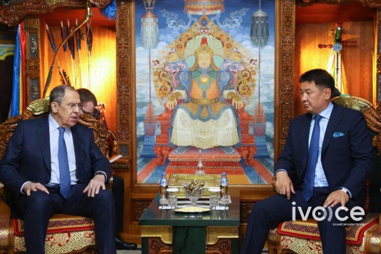 Монгол Улсын Ерөнхийлөгч У.Хүрэлсүхэд ОХУ-ын Гадаад хэргийн сайд С.В.Лавров бараалхав