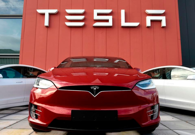 “Tesla” дэлхийн хамгийн том цахилгаан машин үйлдвэрлэгчийн байр сууриа алдав