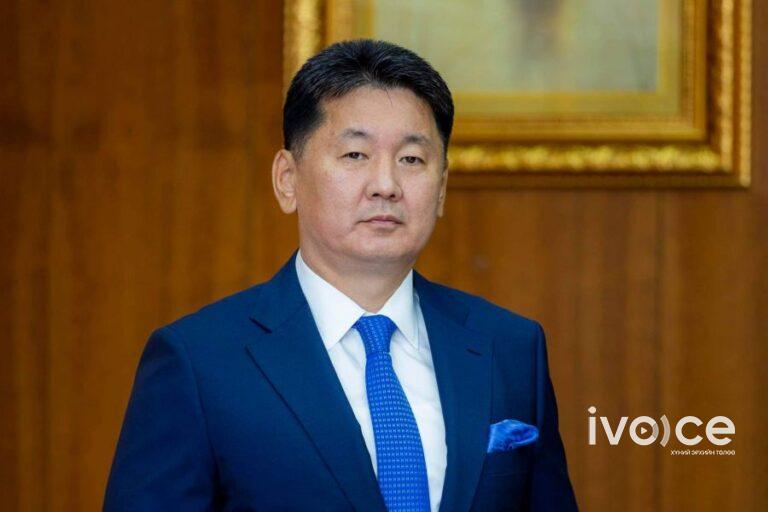 Монгол Улсын Ерөнхийлөгч “Бурхан буудай” уулыг төрийн тахилгатай болгох зарлиг гаргалаа
