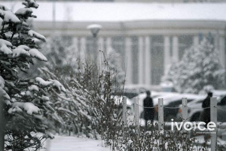 ЦАГ АГААР: Улаанбаатарт өдөртөө ялимгүй цас орно