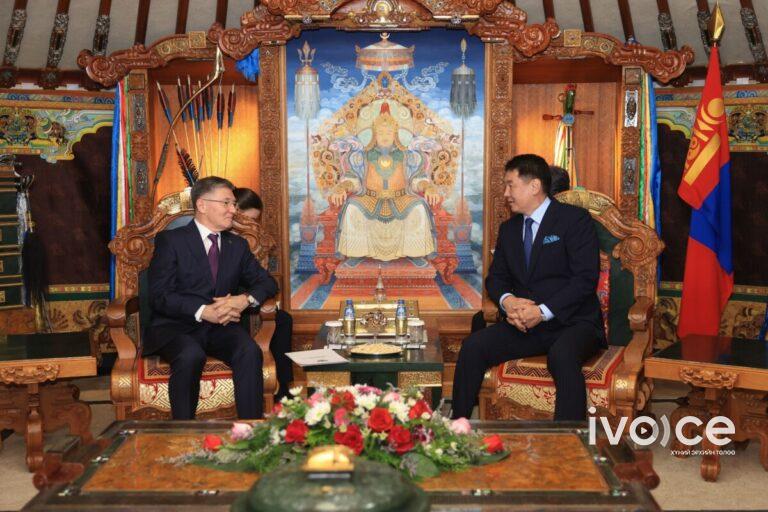 Монгол Улсын Ерөнхийлөгч У.Хүрэлсүхэд ОХУ-ын Элчин сайд бараалхлаа