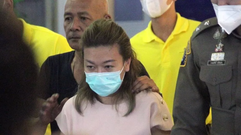 Тайланд эмэгтэй 12 найзаа цианидаар хордуулж хөнөөжээ