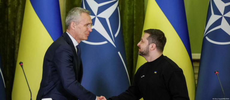 НАТО-н Ерөнхий нарийн бичгийн дарга Украинд гэнэтийн айлчлал хийв