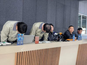 “Ногоон автобус”-нд холбогдсон Солонгос иргэдийг нэг сараар цагдан хорьжээ