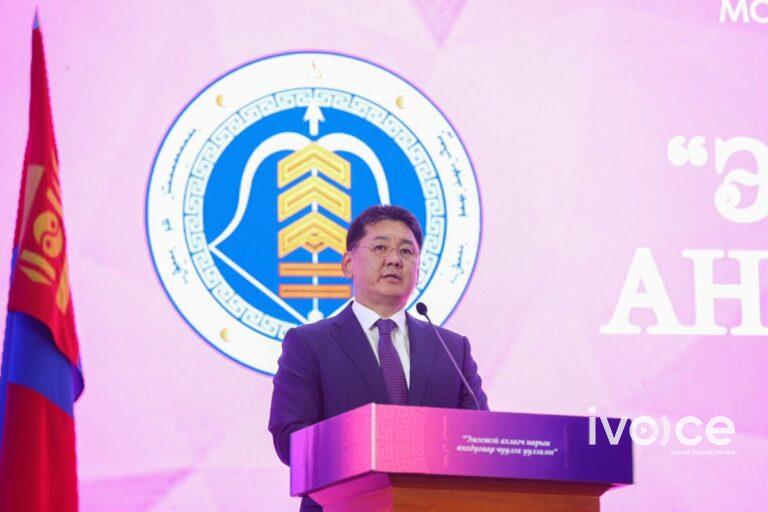 Монгол Улсын Ерөнхийлөгч У.Хүрэлсүх: Эмэгтэй ахлагч нарыг бүх талаар дэмжинэ