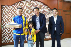 Долоон настай шатарчин охин Н.Аз-Эрдэнэ Дэлхийн аваргын тэмцээнээс гурван алтан медаль хүртлээ