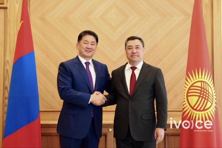 Монгол Улсын Ерөнхийлөгч У.Хүрэлсүх Бүгд Найрамдах Киргиз Улсын Ерөнхийлөгчтэй уулзлаа