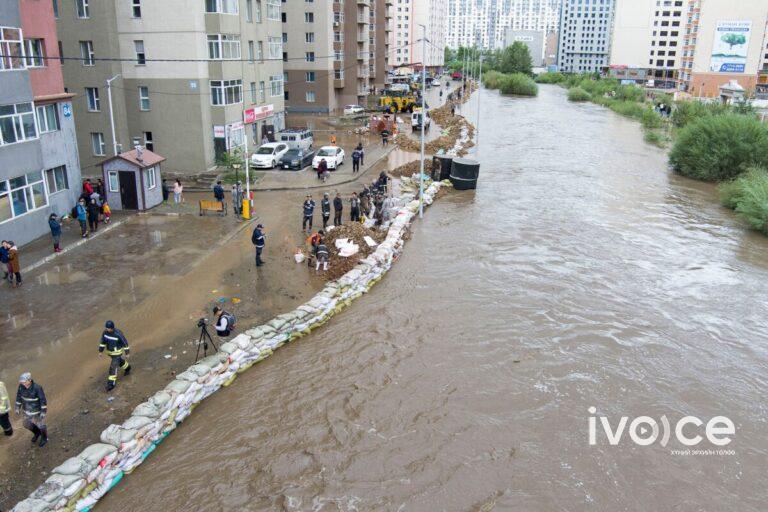 Өнгөрсөн жилийн үерийн улмаас хохирсон иргэн, ААН-ийн 7.7 тэрбум төгрөгийн хохирлыг барагдуулжээ