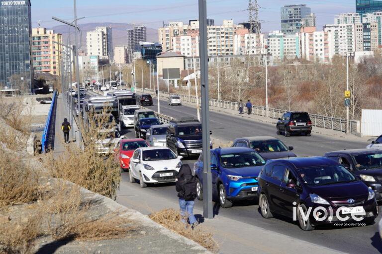 Зайсангийн хуучин гүүрний урд уулзвар хэсгийн хөдөлгөөнийг энэ сарын 12-ны шөнө 00:00 цагаас эхлэн хэсэгчлэн хааж, бохирын шугамыг шилжүүлнэ